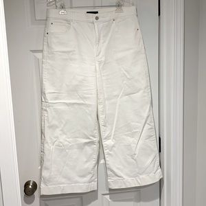 Ann Taylor White wide Leg Cropped Jeans - 12